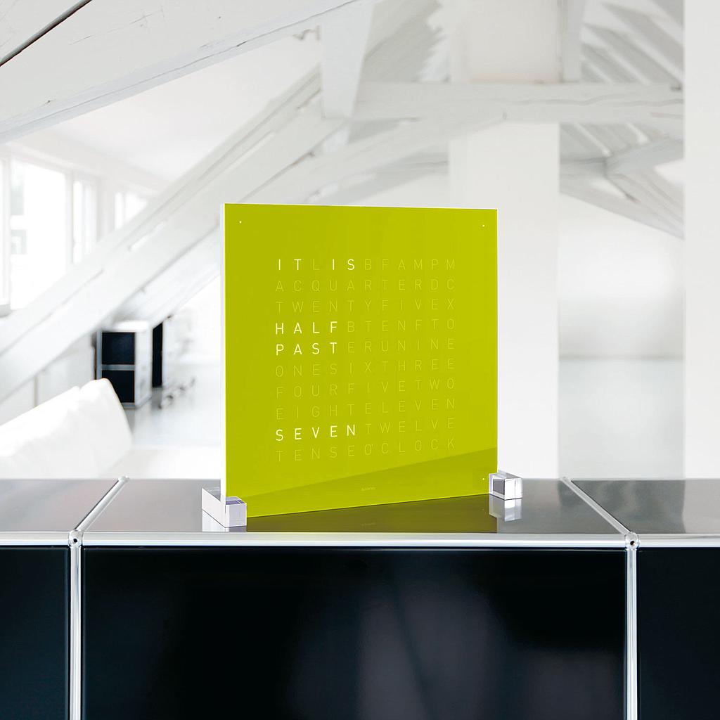 Horloge Qlocktwo Classic Lime Juice