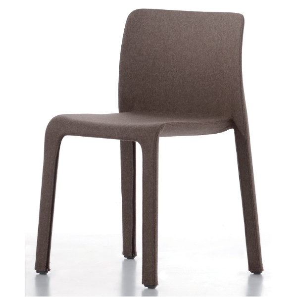 Chaise First