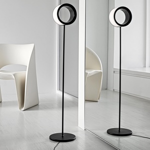 [LI30] Lampe sur pied Lost